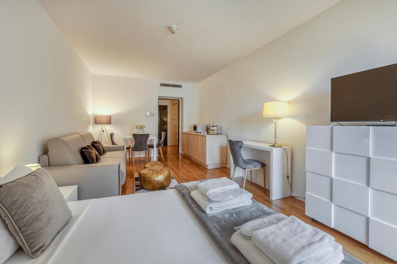 Milan Royal Suites - Centro Duomo Eksteriør bilde