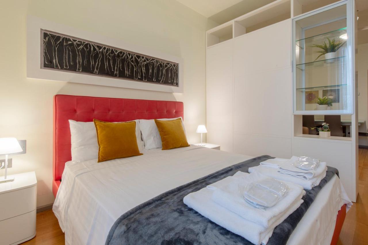 Milan Royal Suites - Centro Duomo Eksteriør bilde