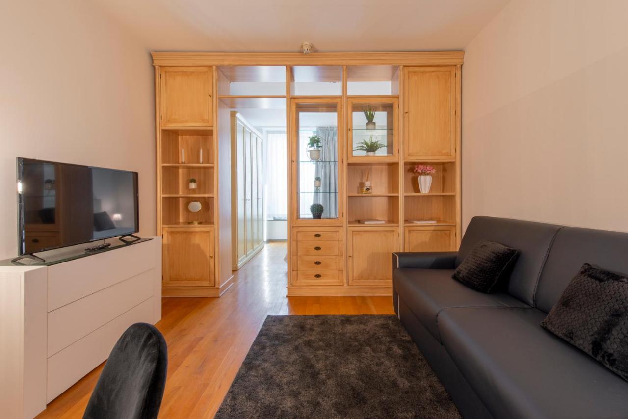 Milan Royal Suites - Centro Duomo Eksteriør bilde