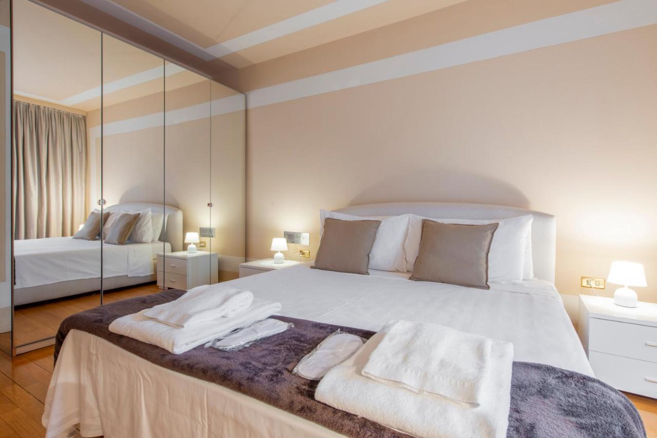 Milan Royal Suites - Centro Duomo Eksteriør bilde