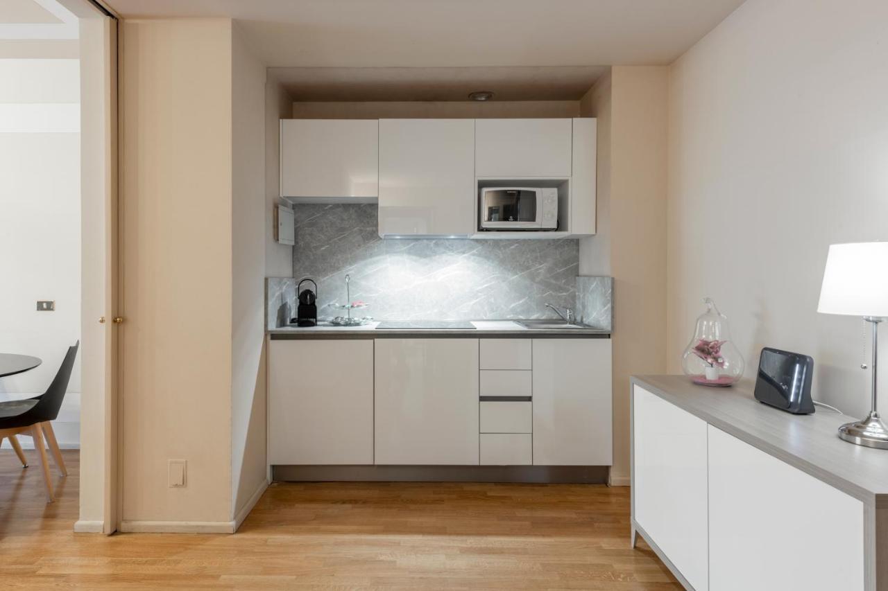 Milan Royal Suites - Centro Duomo Eksteriør bilde