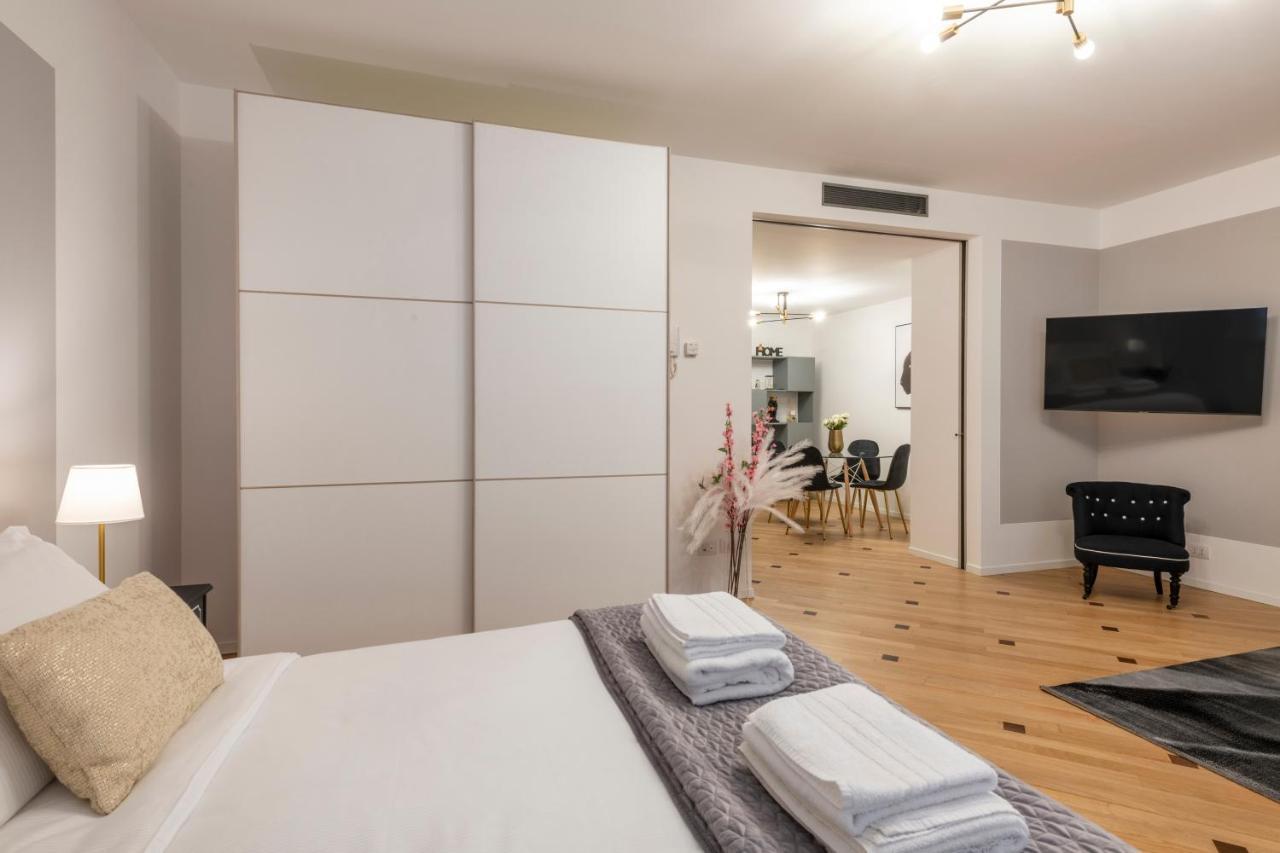Milan Royal Suites - Centro Duomo Eksteriør bilde
