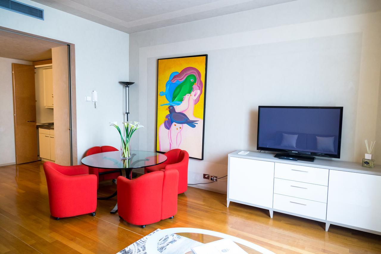 Milan Royal Suites - Centro Duomo Eksteriør bilde